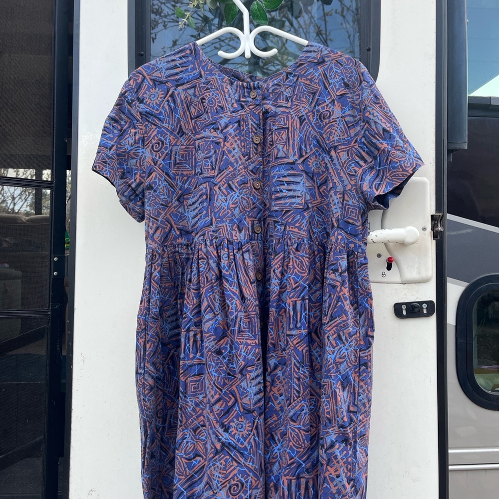 Vintage Hilo & Hattie Short-Sleeve Vintage Dress
